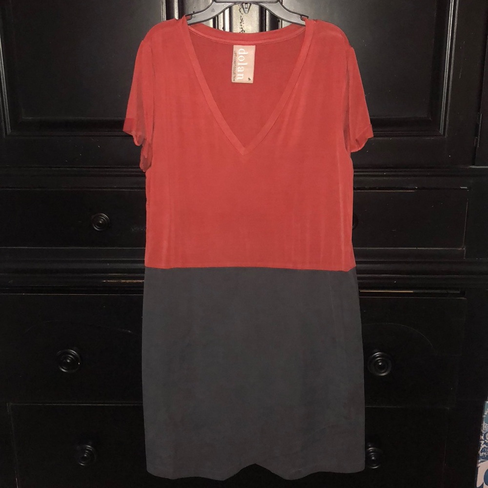 Short sleeve dress
